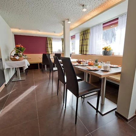 Apartment Bergsonne Aparthotel