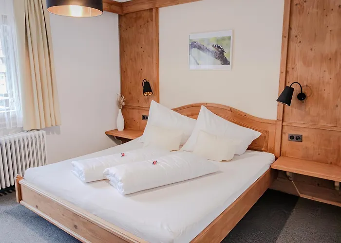 Bergsonne Aparthotel 3*
