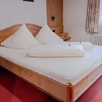 Hotel apartamentowy Bergsonne Samnaun